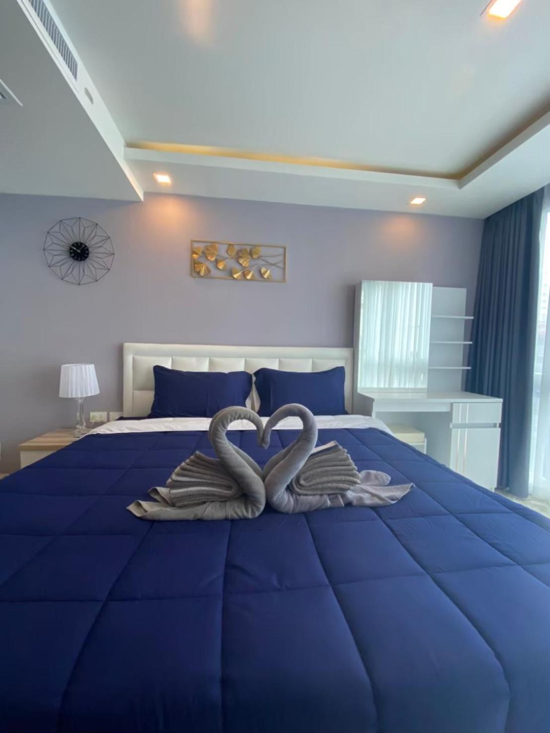 Grand Avenue Suites X Monthstayz Thailand Патая Екстериор снимка