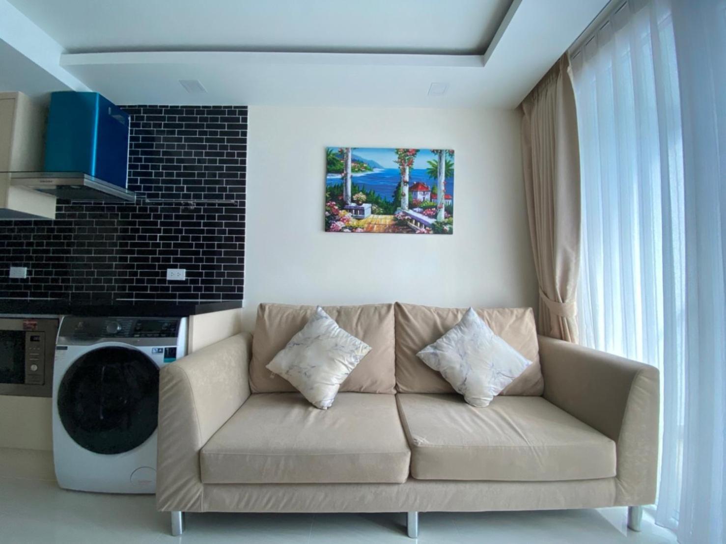 Grand Avenue Suites X Monthstayz Thailand Патая Екстериор снимка