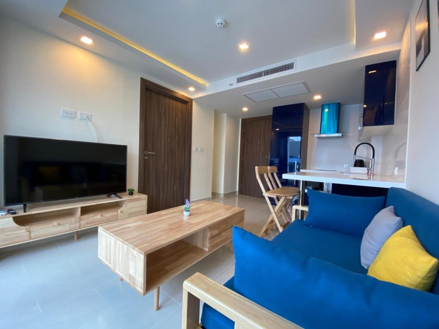 Grand Avenue Suites X Monthstayz Thailand Патая Екстериор снимка