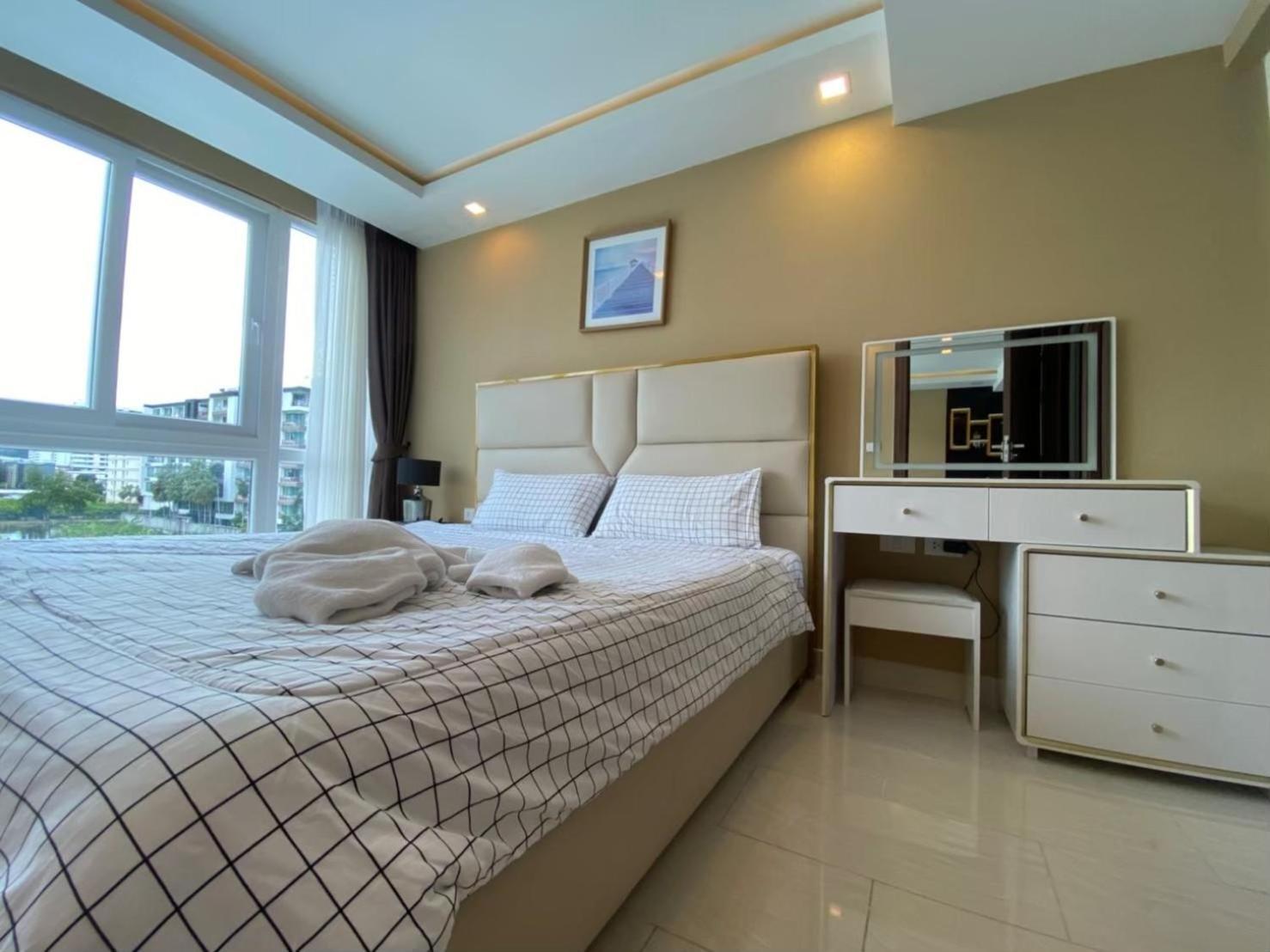 Grand Avenue Suites X Monthstayz Thailand Патая Екстериор снимка