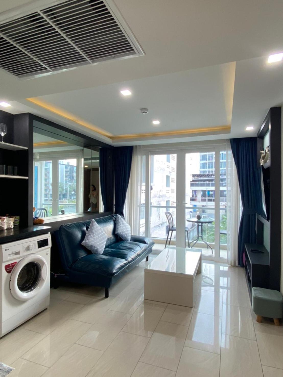 Grand Avenue Suites X Monthstayz Thailand Патая Екстериор снимка