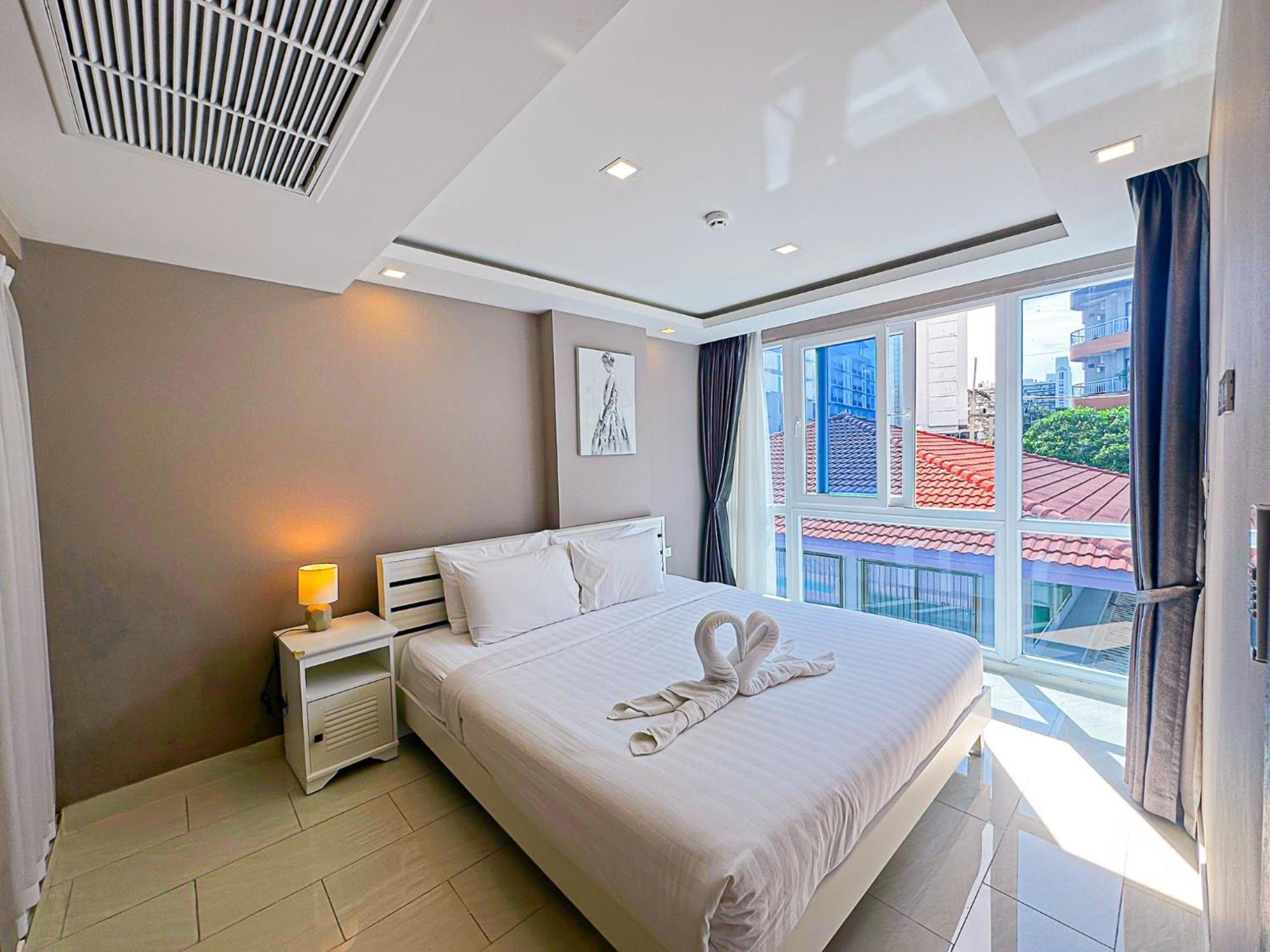 Grand Avenue Suites X Monthstayz Thailand Патая Екстериор снимка
