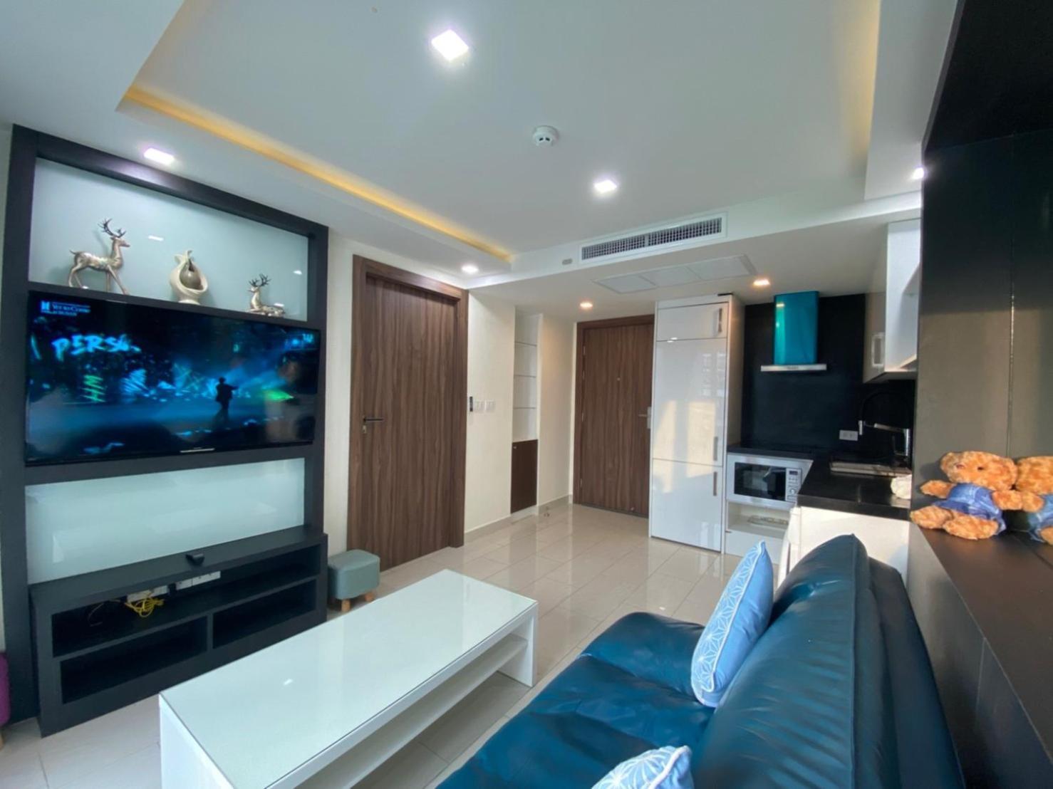 Grand Avenue Suites X Monthstayz Thailand Патая Екстериор снимка